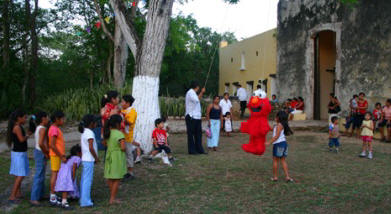 Volunteer Mayan children programs in Chichen Itza, Yucatan, Mexico