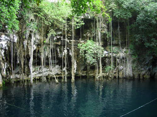 Cenote Yodzonot run by a NGO Mayan female rural group.